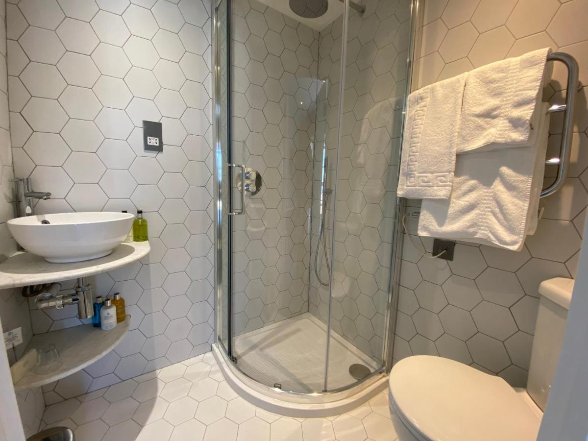 אברארון Harbourmaster Hotel מראה חיצוני תמונה