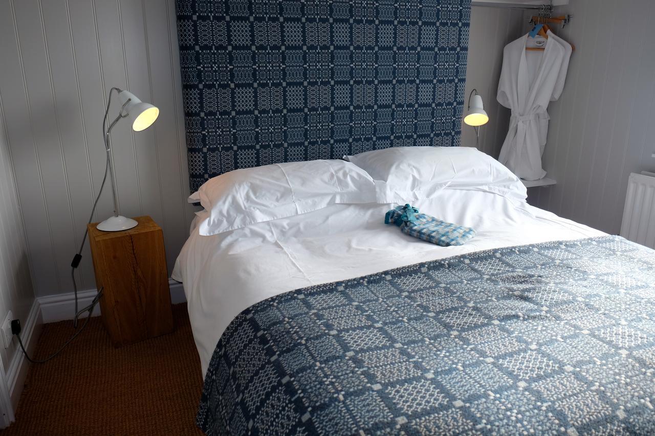 אברארון Harbourmaster Hotel מראה חיצוני תמונה